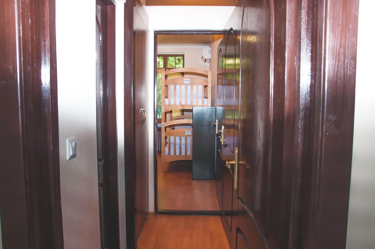 Globus Hostel 키예프 외부 사진